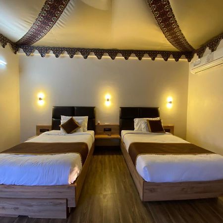City The Village Beach Resort Laeja 외부 사진