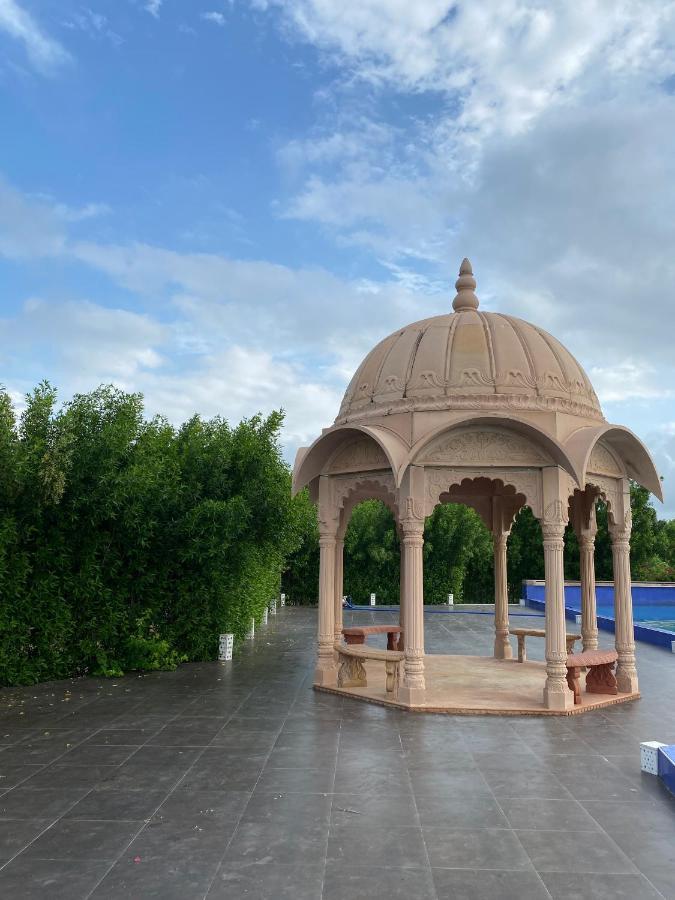 City The Village Beach Resort Laeja 외부 사진