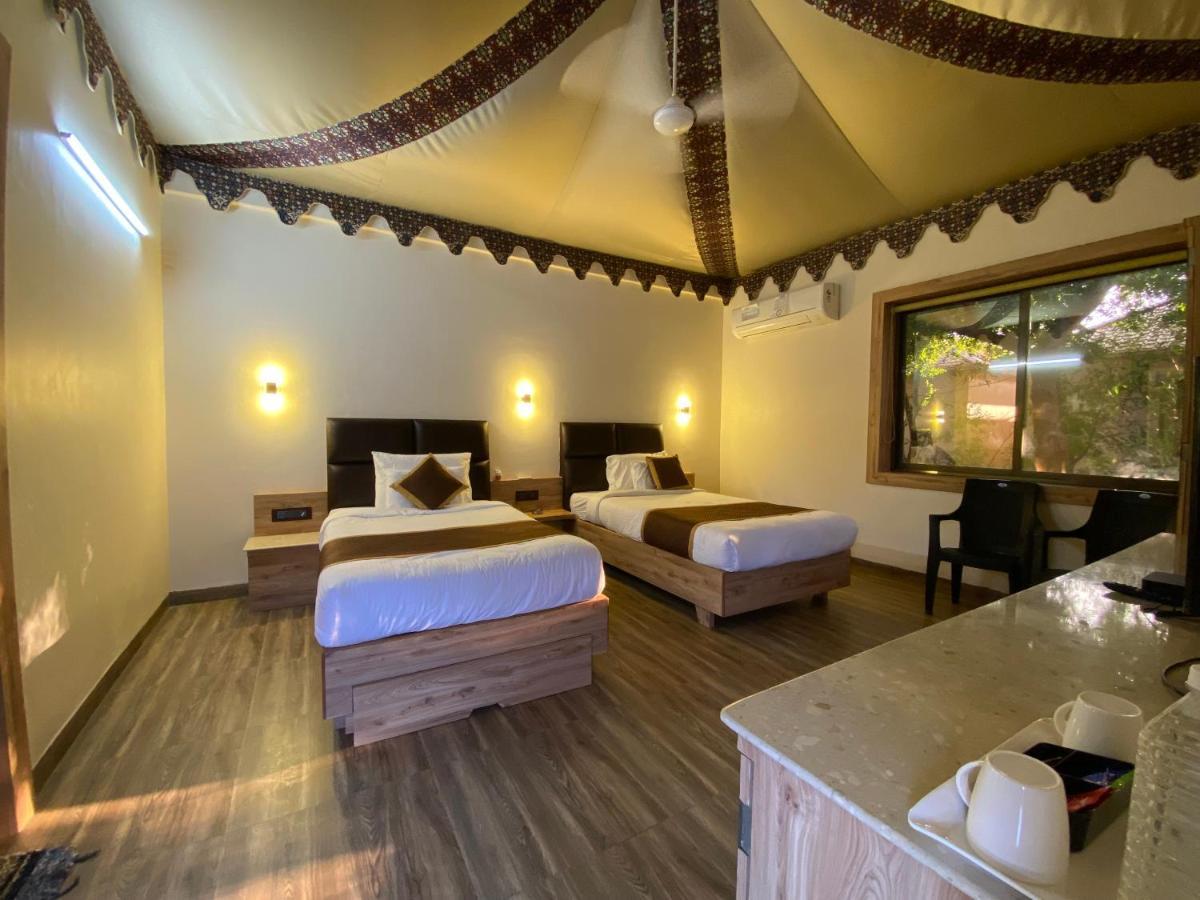 City The Village Beach Resort Laeja 외부 사진